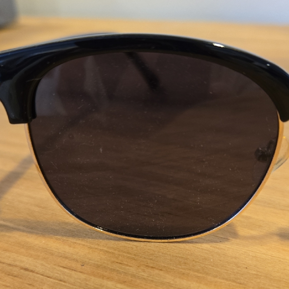 Express Black and Gold Sunglasses - Picture 3 of 5